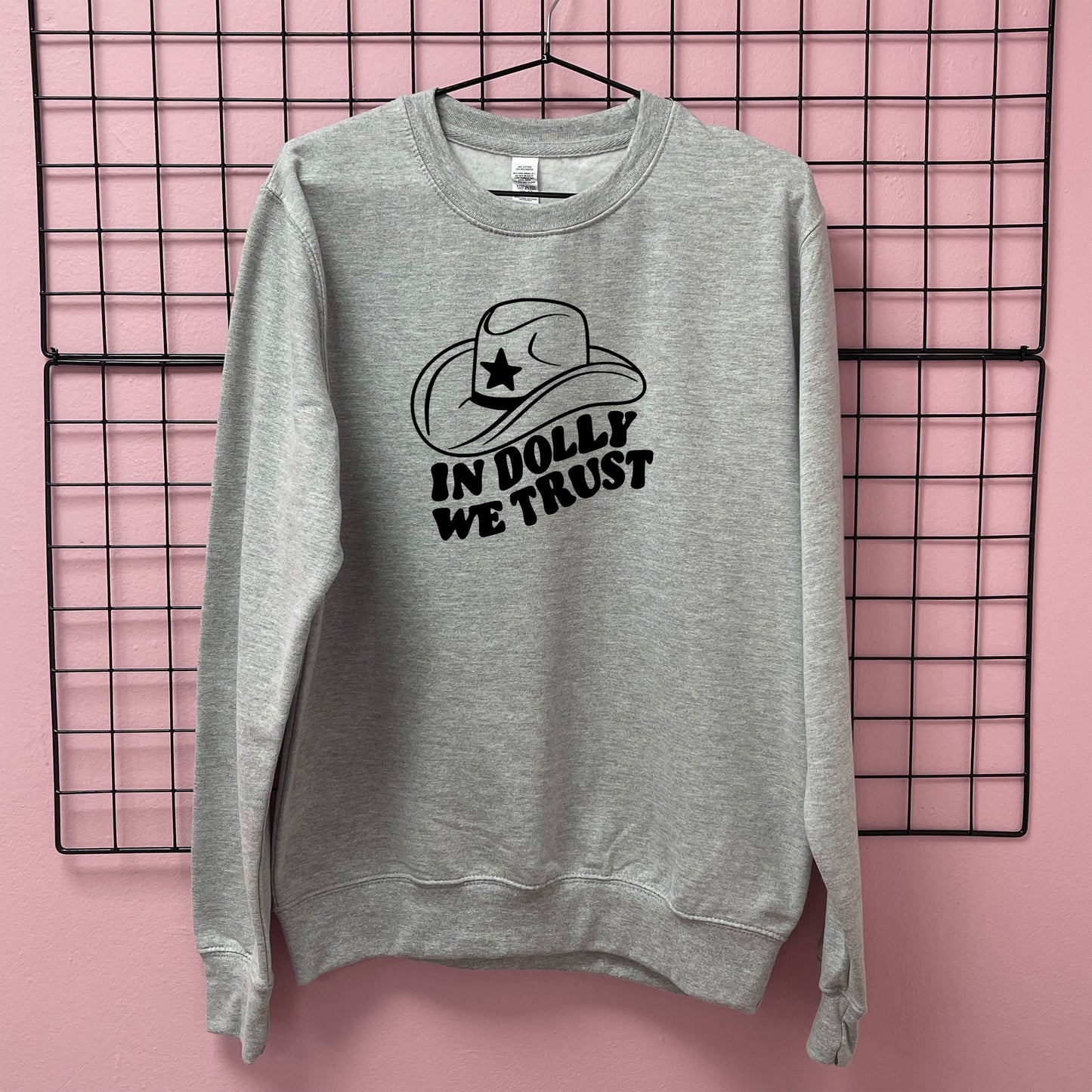 IN DOLLY WE TRUST HAT SWEATSHIRT