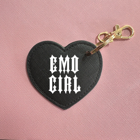 EMO GIRL HEART KEYRING