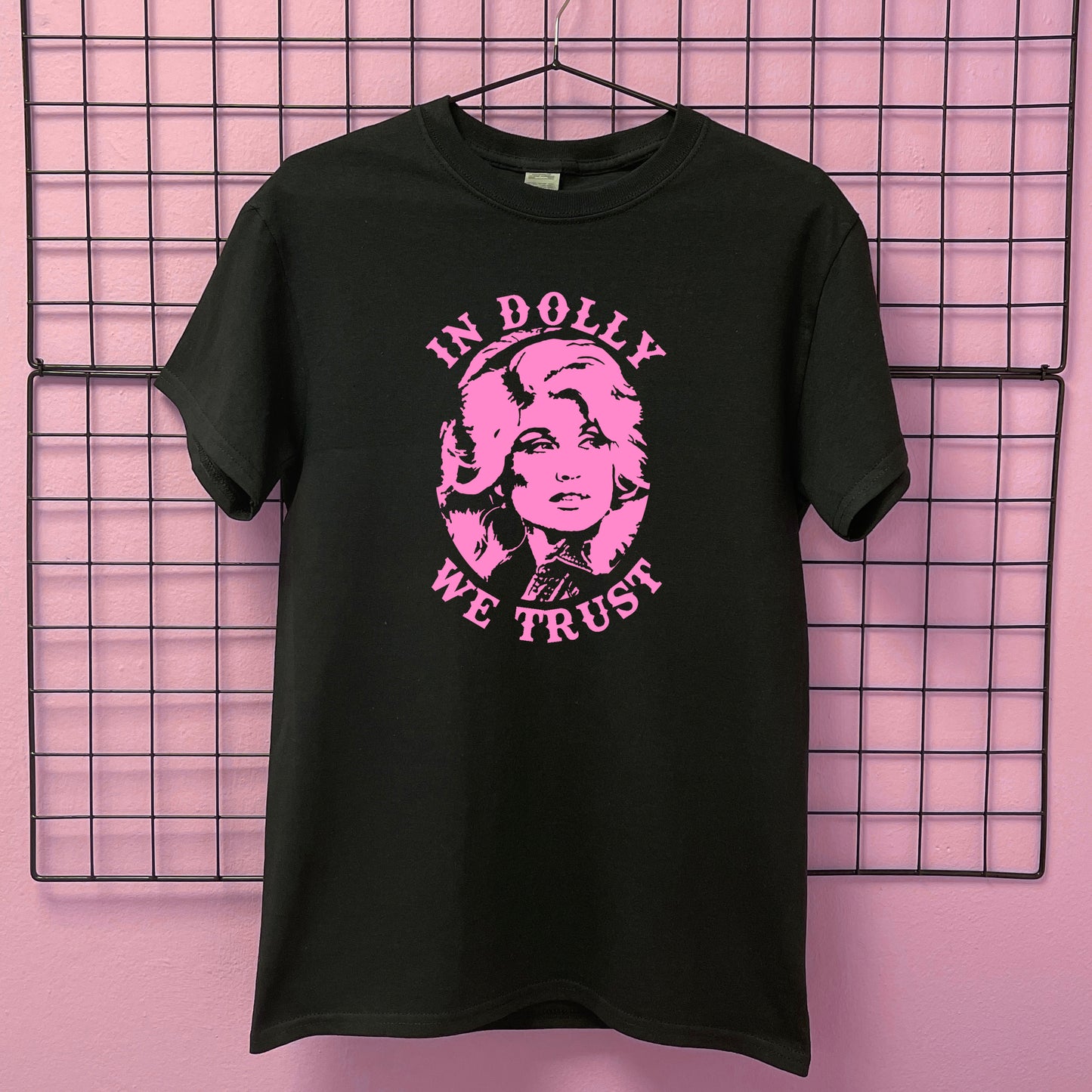 IN DOLLY WE TRUST T-SHIRT