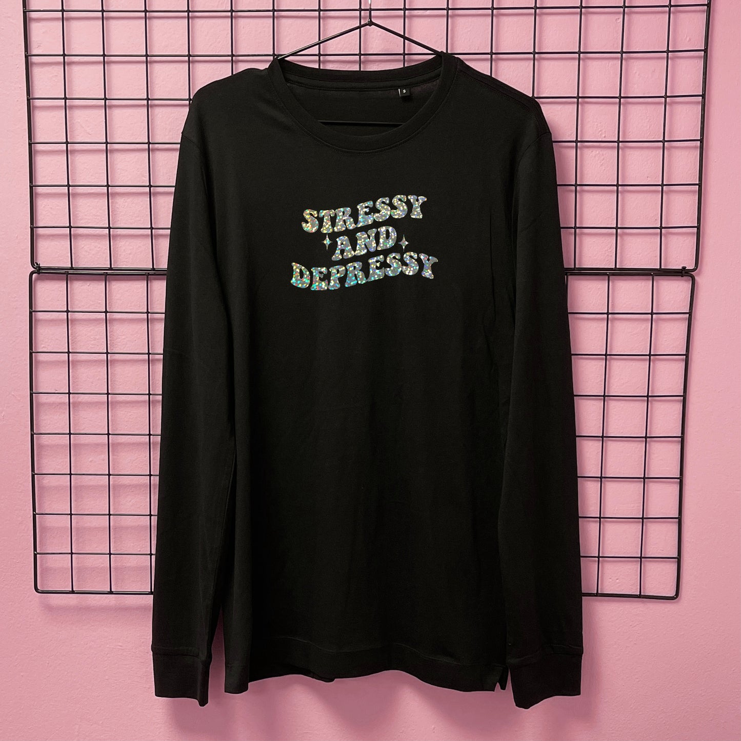 STRESSY AND DEPRESSY LONG SLEEVED T-SHIRT